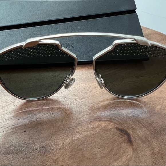 DIOR DiorSoReal Sunglasses - Picture 10 of 10